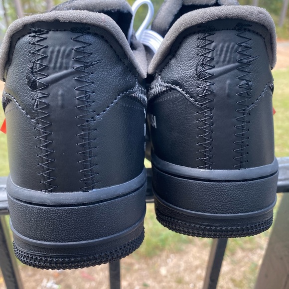 Off-White Air Force 1 Black - Picture 5 of 5